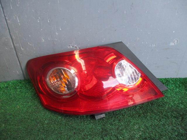 【中古】中古部品 マークＸ GRX120 左ﾃｰﾙﾗﾝﾌﾟ 【3330560100-001668272315600】