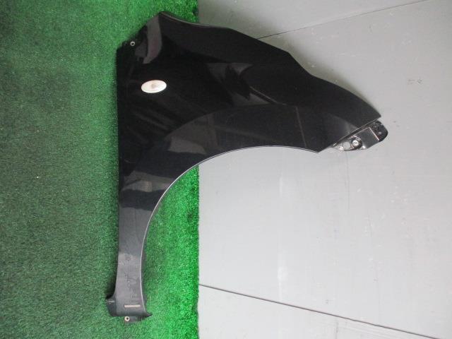 【中古】中古部品 ワゴンＲ MH23S 右ﾌﾛﾝﾄﾌｪﾝﾀﾞｰ 【3330560100-001628105110600】