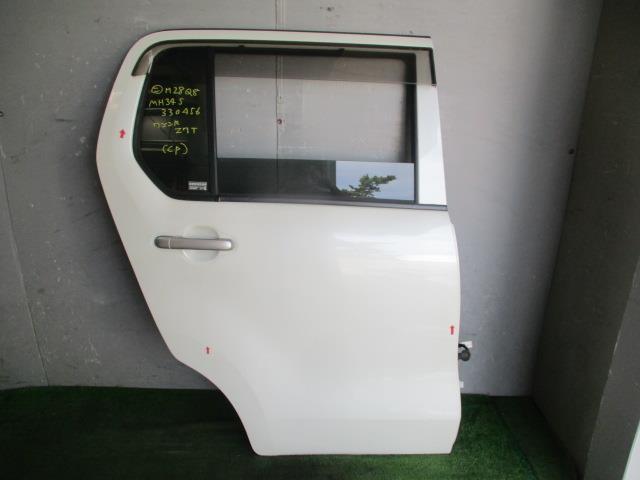 【中古】中古部品 ワゴンR MH34S 右リアドア 【3330560100-001675879713300】