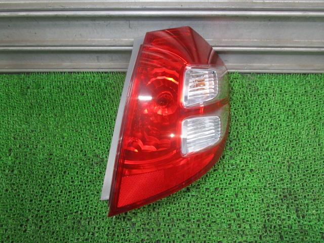 【中古】中古部品 フィット GE6 右ﾃｰﾙﾗﾝﾌﾟ 【3330540100-250307002515500】