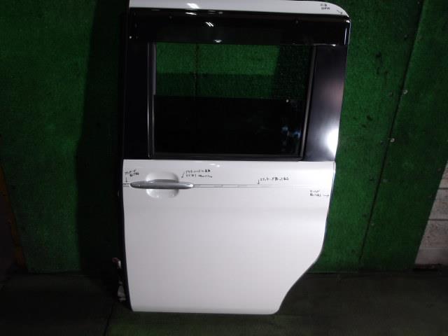 【中古】中古部品 タント L375S 左ﾘｱﾄﾞｱ 【3340220100-000225083813400】