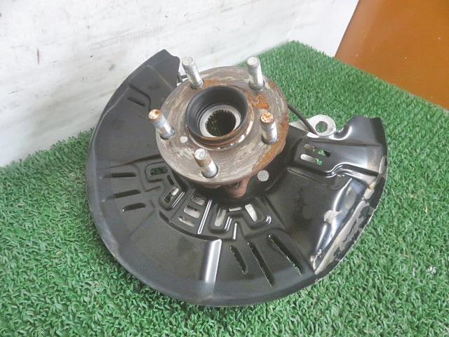 【中古】中古部品 インプレッサ GK7 左ﾌﾛﾝﾄﾅｯｸﾙﾊﾌﾞ 【3330380100-000037008344340】