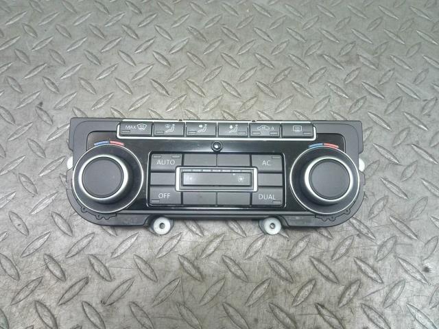 【中古】中古部品 VW ゴルフ 1KCCZ A/Cｽｲｯﾁﾊﾟﾈﾙ 【3330990700-202411002460900】