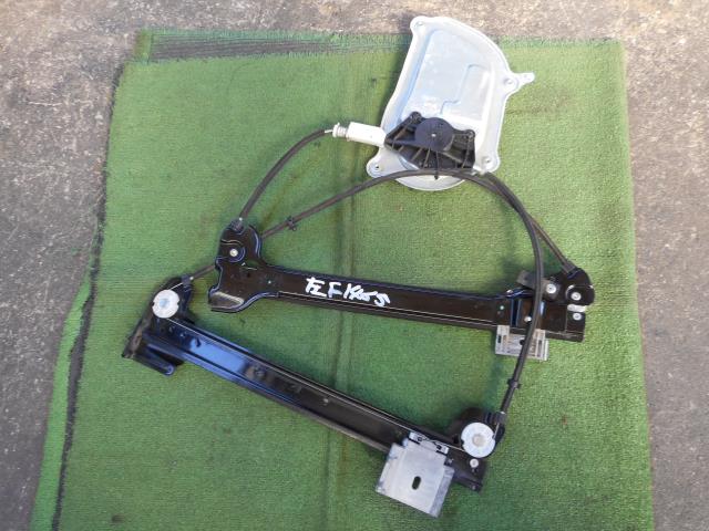【中古】中古部品 VW ニュービートル 1YAZJ 左ﾌﾛﾝﾄﾄﾞｱﾚｷﾞｭﾚｰﾀ･ﾓｰﾀｰ 【3330190100-000002146513220】