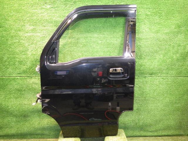 【中古】中古部品 エブリィ DA17W 左ﾌﾛﾝﾄﾄﾞｱ 【3330200100-242388000013200】｜e-cleマート 25,857円