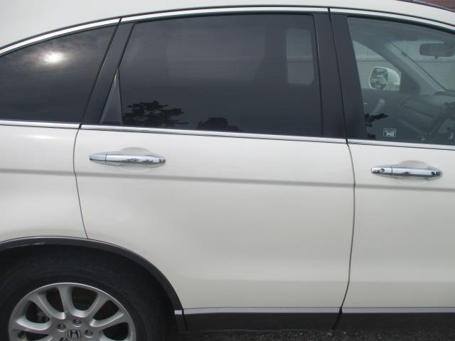 【中古】中古部品 ＣＲ－Ｖ RE3 右ﾘｱﾄﾞｱ 【3330560100-001556392513300】