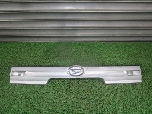 【中古】中古部品 タント L375S ﾘｱﾌｨﾆｯｼｬｰﾊﾟﾈﾙ 【3330540100-250311002915200】