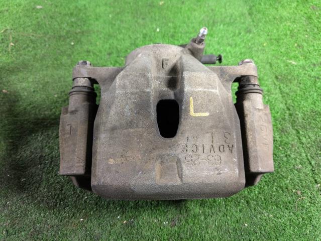 【中古】中古部品 ヴォクシー ZRR70G 左ﾌﾛﾝﾄｷｬﾘﾊﾟｰ 【3310080100-230329000344360】
