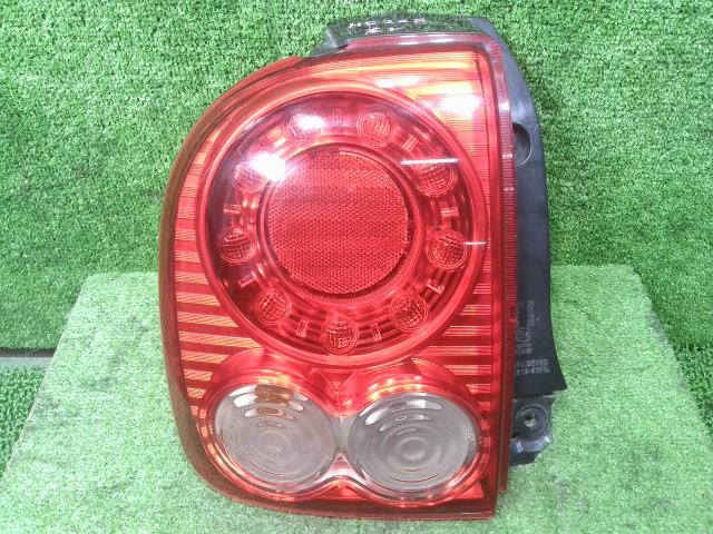 【中古】中古部品 ラパン HE22S 左ﾃｰﾙﾗﾝﾌﾟ 【3330900100-000025017815600】