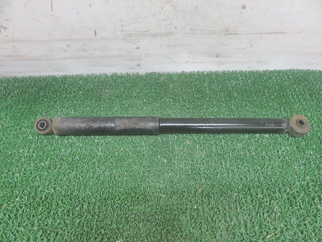 【中古】中古部品 ムーヴ L160S 右ﾘｱｼｮｯｸｱﾌﾞｿｰﾊﾞｰ 【3330380100-000037009250700】
