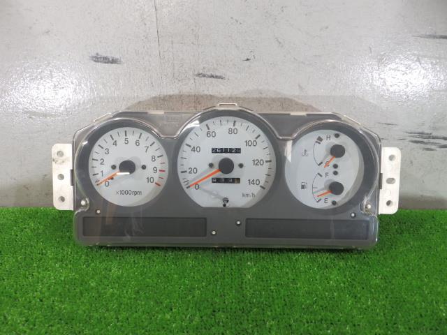 【中古】中古部品 ジムニー JA22W ｽﾋﾟｰﾄﾞﾒｰﾀｰ 【3260250000-000025030261400】