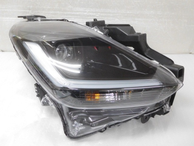 【中古】中古部品 スイフト ZCEDS 右ﾍｯﾄﾞﾗﾝﾌﾟ 【3380050000-000036779710800】｜e-cleマート