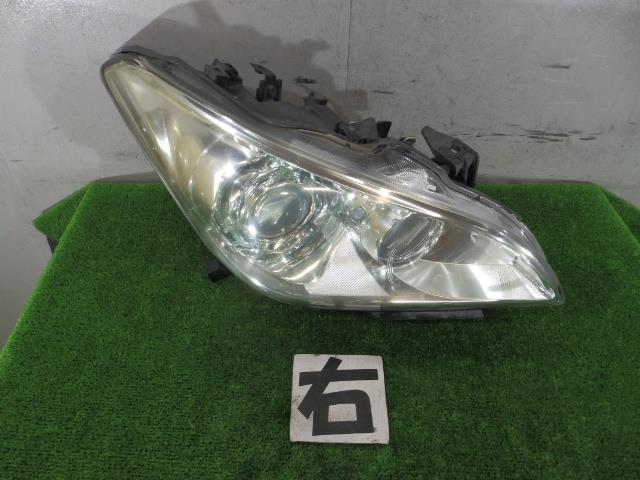 【中古】中古部品 フーガ Y51 右ﾍｯﾄﾞﾗﾝﾌﾟ 【3260250000-000025031110800】