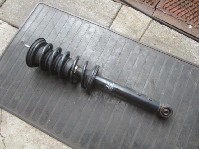 【中古】中古部品 マークＸ GRX120 左ﾌﾛﾝﾄｽﾄﾗｯﾄ 【3330410100-250318000150210】