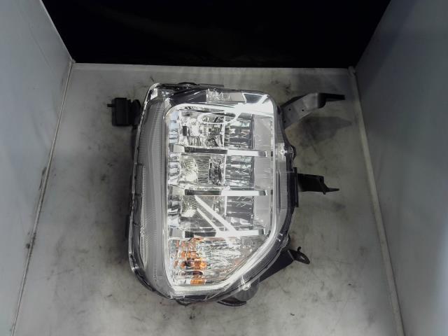 【中古】中古部品 eKクロス B35W 右ヘッドランプ 【3260070000-250317000610800】|e-cleマート