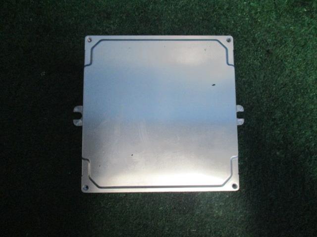 【中古】中古部品 ライフ JB7 ｴﾝｼﾞﾝｺﾝﾋﾟｭｰﾀｰ 【3330560100-001289280863100】