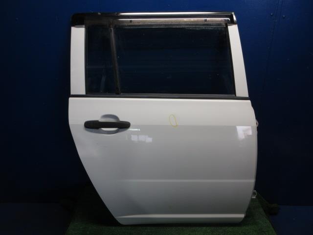 【中古】中古部品 プロボックス NCP51V 右ﾘｱﾄﾞｱ 【3310270100-000014699313300】