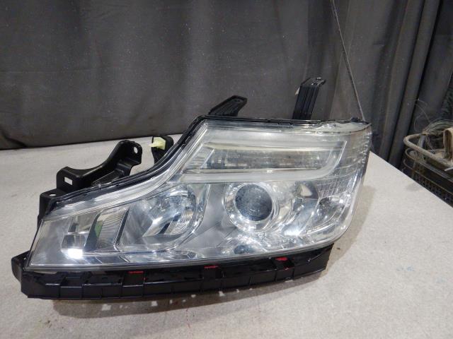 【中古】中古部品 ステップワゴン RK6 左ﾍｯﾄﾞﾗﾝﾌﾟ 【3330810100-250318000510900】