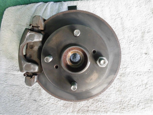 【中古】中古部品 ワゴンＲ MH21S 左ﾌﾛﾝﾄﾅｯｸﾙﾊﾌﾞ 【3310420000-000002335344340】