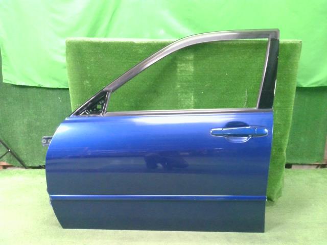 【中古】中古部品 アルテッツァ GXE10 左ﾌﾛﾝﾄﾄﾞｱ 【3310200100-000021519613200】