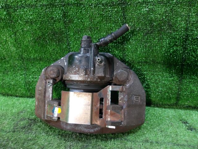【中古】中古部品 サンバー KS4 右ﾌﾛﾝﾄｷｬﾘﾊﾟｰ 【3330420100-250322000344330】