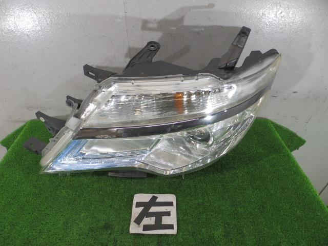 【中古】中古部品 セレナ FNC26 左ﾍｯﾄﾞﾗﾝﾌﾟ 【3260250000-000025034710900】
