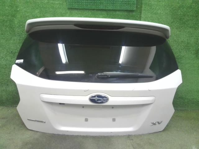 【中古】中古部品 ＸＶ GP7 ﾊﾞｯｸﾄﾞｱ 【3310540000-000025081815800】 12,574円