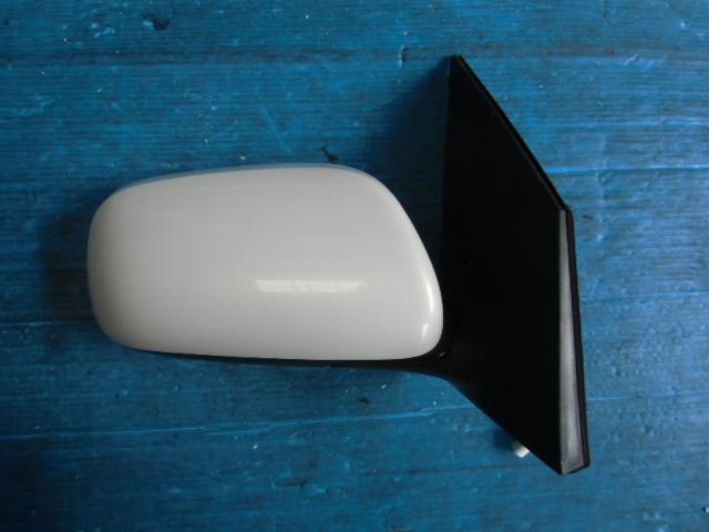 【中古】中古部品 パッソ QNC10 右ｻｲﾄﾞﾐﾗｰ 【3330560100-001030983613500】