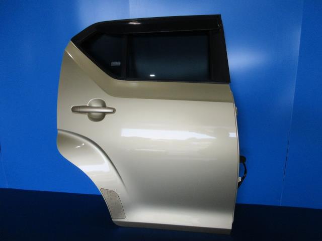 【中古】中古部品 イグニス FF21S 右ﾘｱﾄﾞｱ 【3310590000-00000000M113300】