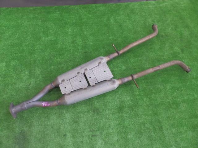 【中古】中古部品 スカイライン V36 ｴｷｿﾞｰｽﾄｾﾝﾀｰﾏﾌﾗｰ 【3260250000-000025036822300】｜e-cleマート