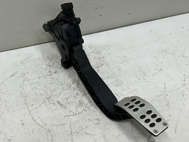 【中古】中古部品 フィアット 500 33413 ﾍﾟﾀﾞﾙ 【3310070100-0000Y0766977500】