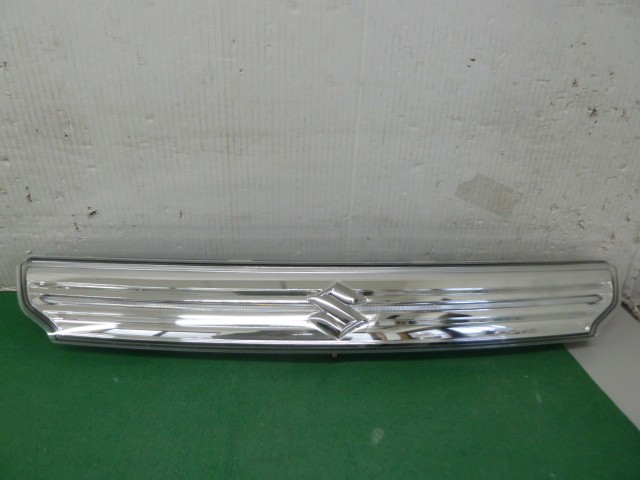 【中古】中古部品 スペーシア MK32S ﾗｼﾞｴｰﾀｸﾞﾘﾙ 【3380050000-000036868410400】