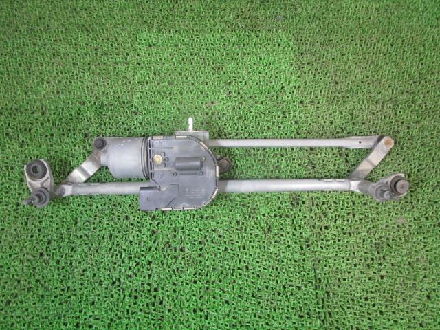 【中古】中古部品 VW ゴルフ 1KCAX ﾌﾛﾝﾄﾜｲﾊﾟｰﾓｰﾀｰ 【3330540100-250331000761600】