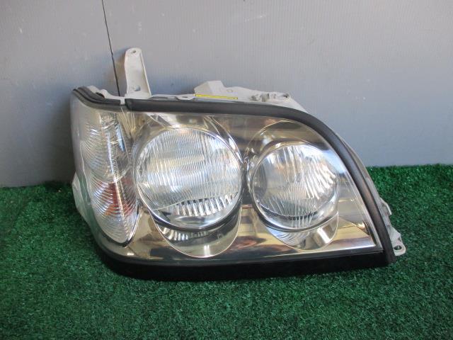 【中古】中古部品 ベリーサ DC5W 右ﾍｯﾄﾞﾗﾝﾌﾟ 【3330560100-001594811310800】