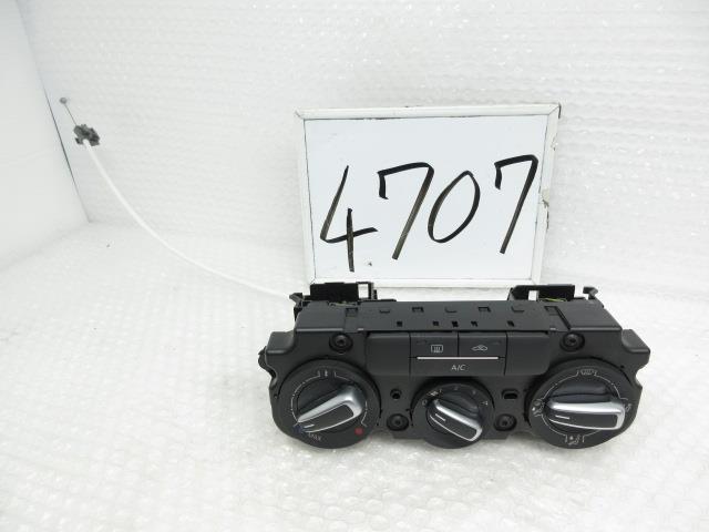 【中古】中古部品 VW ザ・ビートル 16CBZ A/Cｽｲｯﾁﾊﾟﾈﾙ 【3500170000-250402501960900】