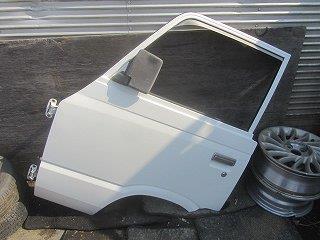 【中古】中古部品 サンバー KT1 左ﾌﾛﾝﾄﾄﾞｱ 【3310030100-250201000213200】