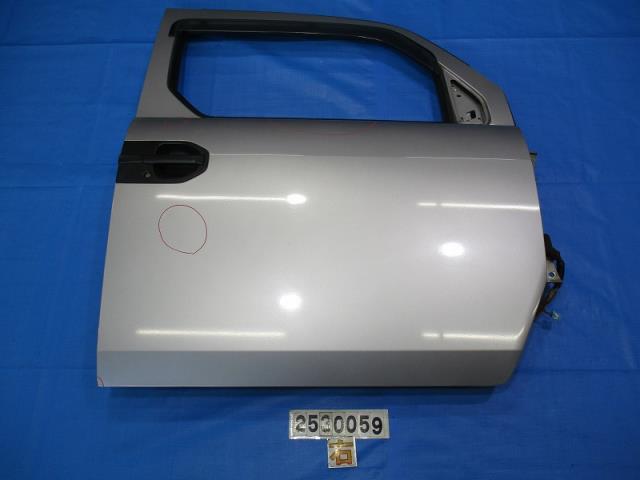 【中古】中古部品 エレメント YH2 右フロントドア 【3310040100-000253005913100】|e-cleマート
