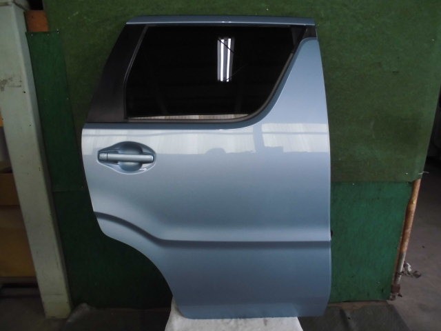 【中古】中古部品 ワゴンR MH55S 右リアドア 【3310420000-000002342013300】|e-cleマート