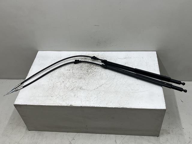 【中古】中古部品 シトロエン C5 X7XFV バックドアダンパー 【3310070100-000090750177250】