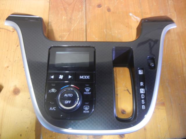 【中古】中古部品 ムーヴ LA150S A/Cｽｲｯﾁﾊﾟﾈﾙ 【3340220100-000226003560900】 6,604円