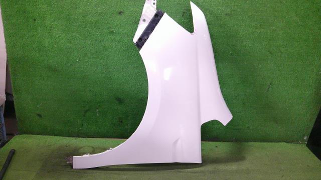 【中古】中古部品 ステップワゴン RK5 左ﾌﾛﾝﾄﾌｪﾝﾀﾞｰ 【3500080000-240912000810700】｜e-cleマート