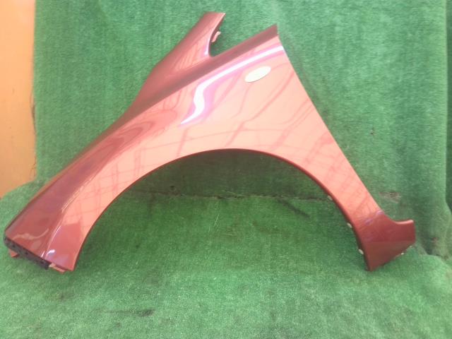 【中古】中古部品 リーフ ZE0 左ﾌﾛﾝﾄﾌｪﾝﾀﾞｰ 【3260240000-250408000210700】
