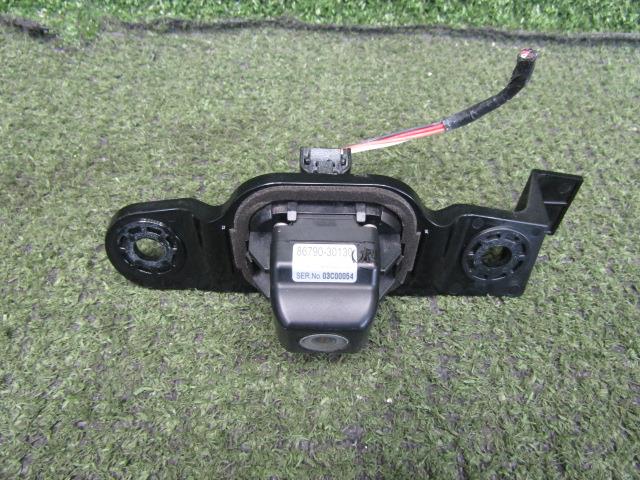 【中古】中古部品 クラウンマジェスタ URS206 ｶﾒﾗ 【3330200100-242504000015850】 9,856円