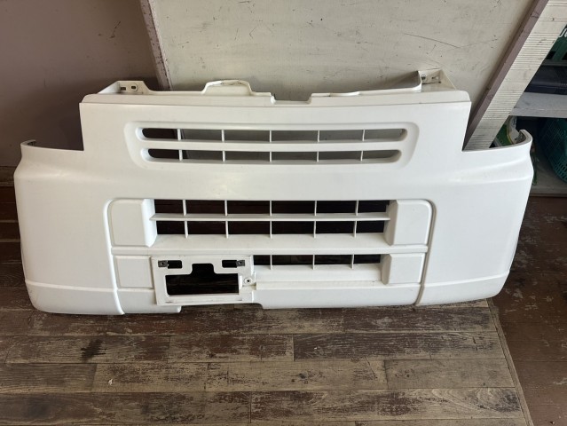 【中古】中古部品 エブリィ DA64V ﾌﾛﾝﾄﾊﾞﾝﾊﾟｰ 【3330430100-250404000210100】
