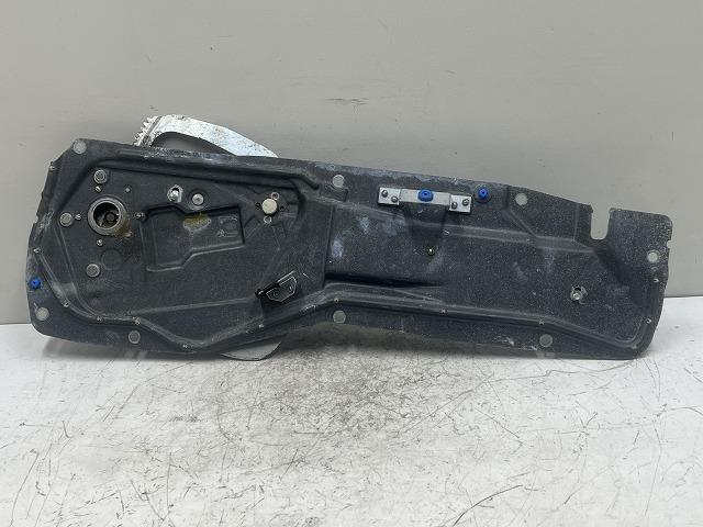 【中古】中古部品 ボルボ 70シリーズ 8B5252W 右フロントドアレギュレータ・モーター 【3310070100-000213010113120】|e-cleマート