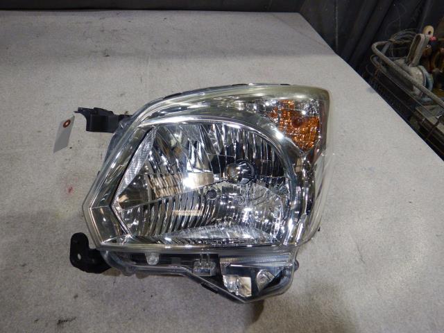 【中古】中古部品 フレアワゴン MM32S 左ﾍｯﾄﾞﾗﾝﾌﾟ 【3330810100-250408000210900】
