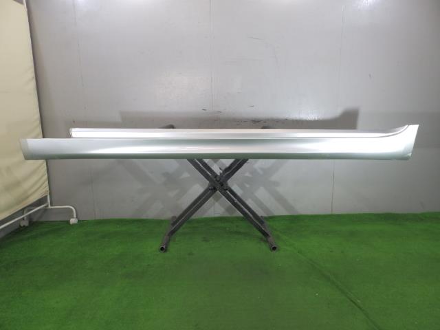【中古】中古部品 フーガ Y51 左ｻｲﾄﾞｽﾃｯﾌﾟ 【3260250000-000025039013800】