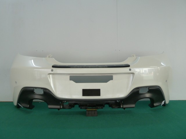 送料無料】【中古】中古部品 BRZ ZD8 ﾘｱﾊﾞﾝﾊﾟｰ 【3380050000