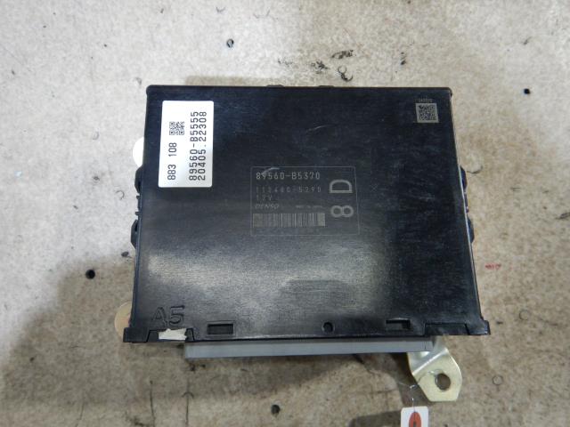 【中古】中古部品 ハイゼットアトレ S331G ｴﾝｼﾞﾝｺﾝﾋﾟｭｰﾀｰ 【3330810100-001652053463100】