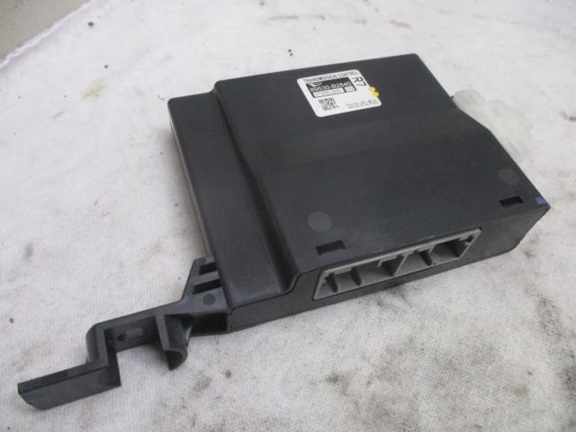 【中古】中古部品 ムーヴ LA100S ﾐｯｼｮﾝｺﾝﾋﾟｭｰﾀｰ 【3540020100-000007040863200】